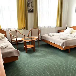 Broadway City Budapest