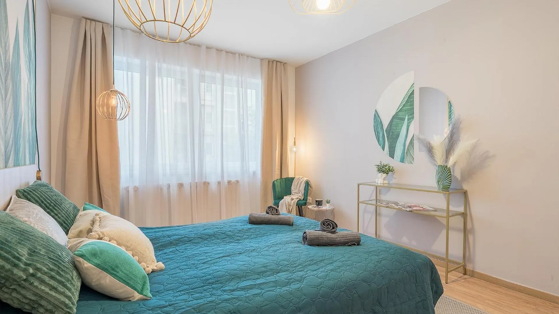 Two-Bedrooms Apartment Cbd Bp Budapest