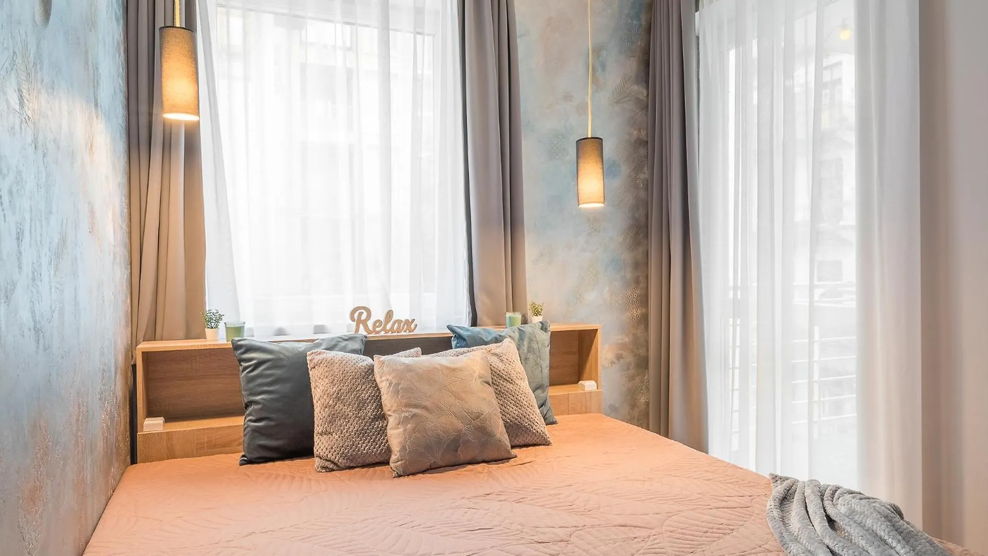 Two-Bedrooms Apartment Cbd Bp Budapest Hungary