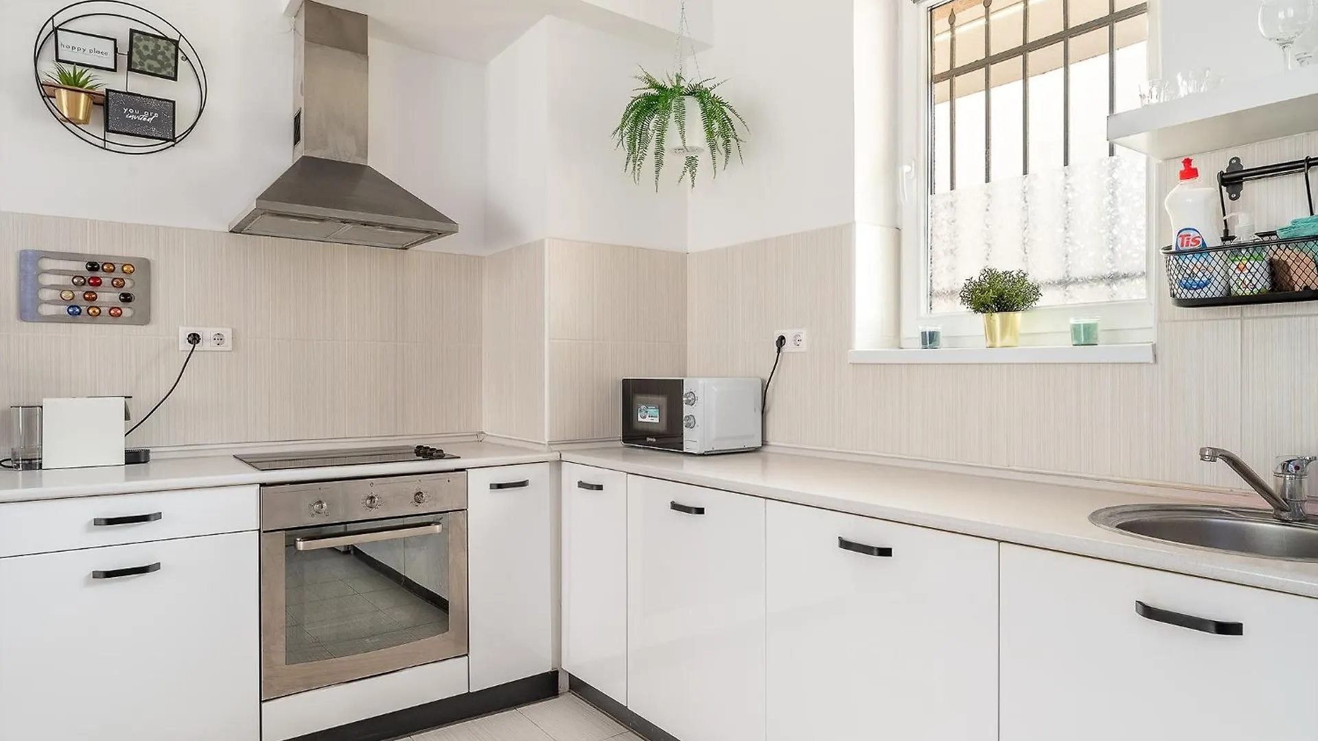 Two-Bedrooms Apartment Cbd Bp Budapest