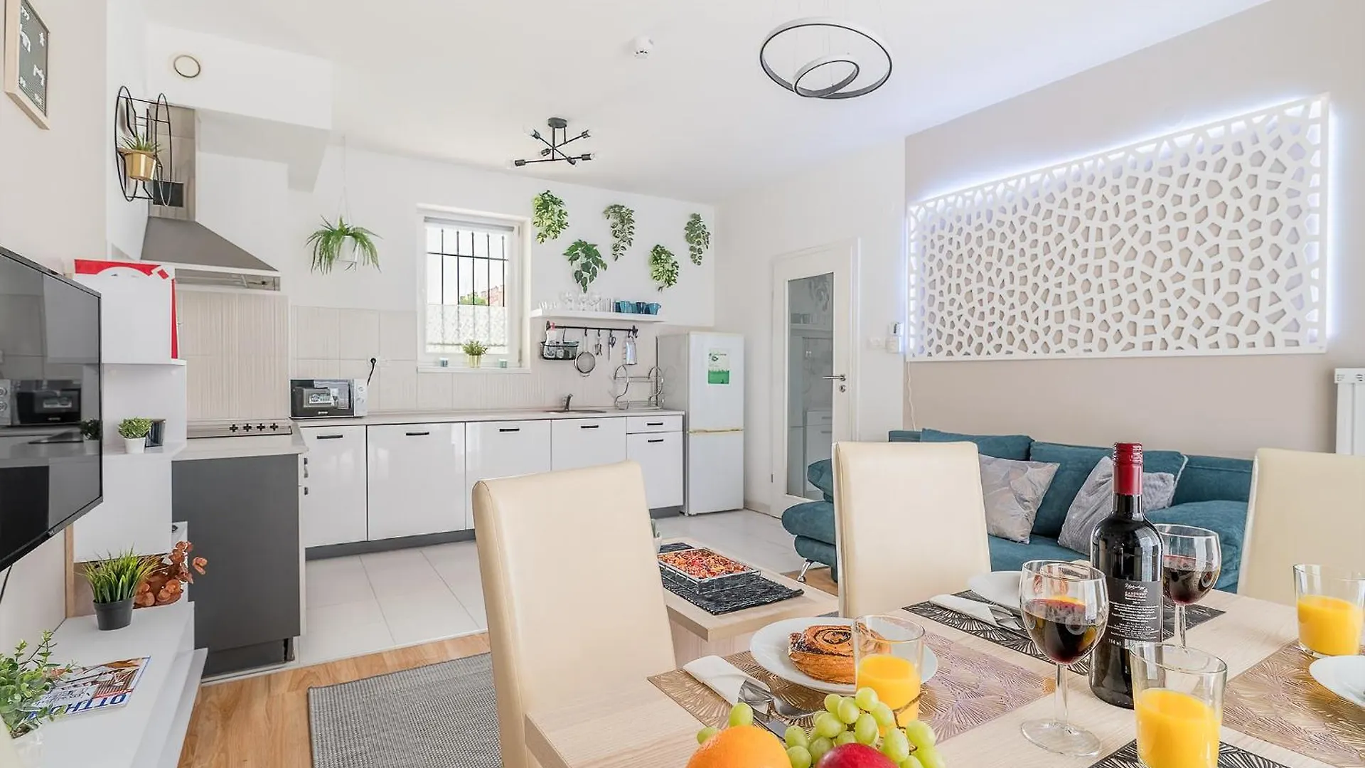 Two-Bedrooms Apartment Cbd Bp Budapest