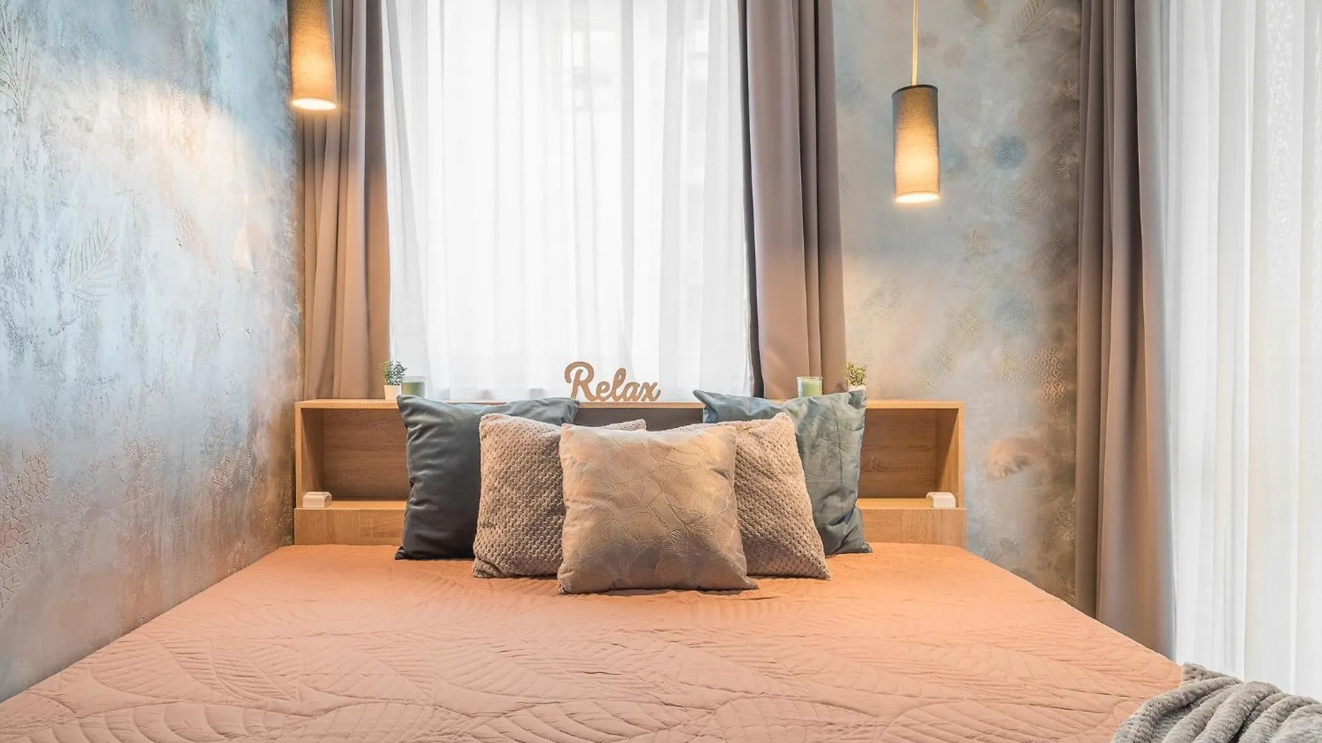 Two-Bedrooms Apartment Cbd Bp Budapest 0*,
