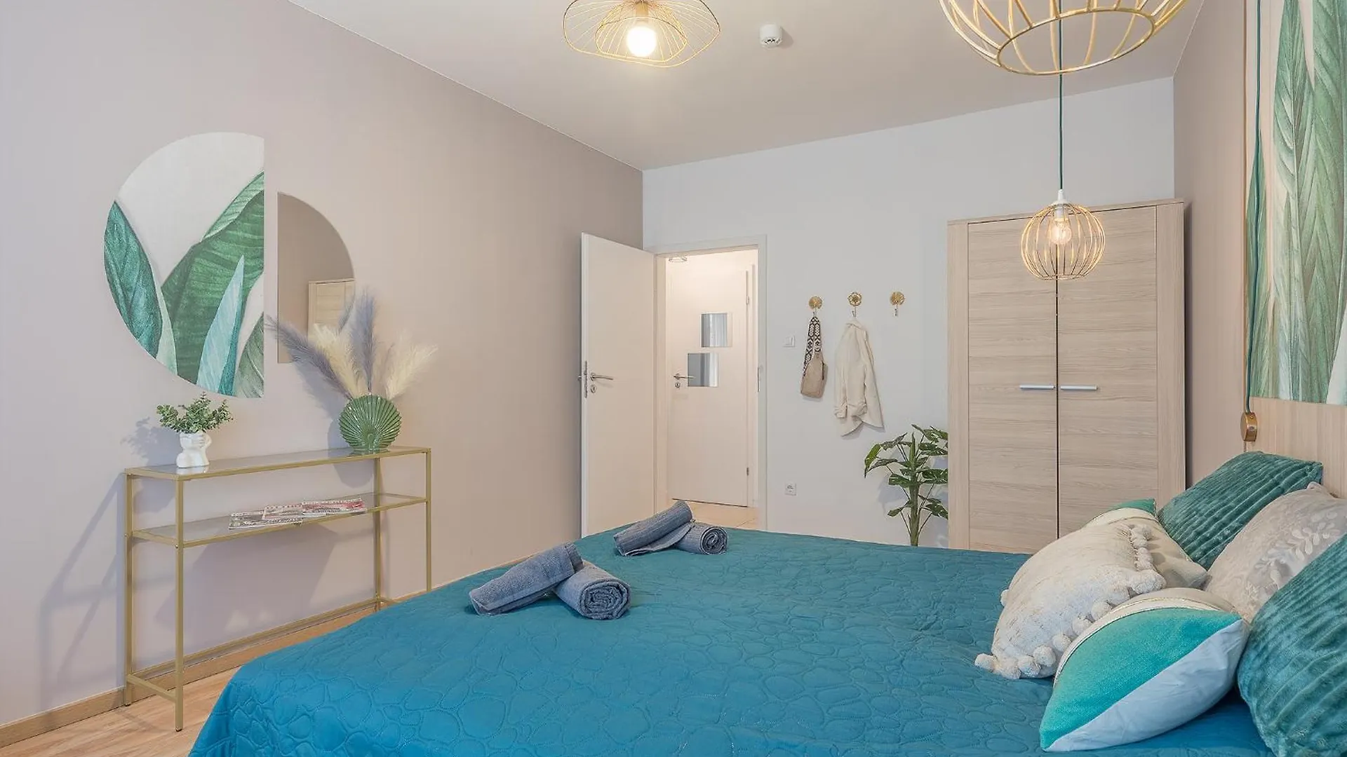 Two-Bedrooms Apartment Cbd Bp Budapest